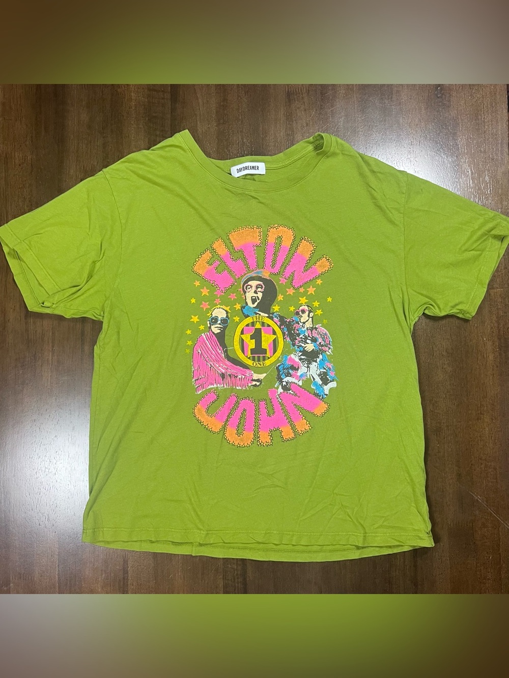 Daydreamer Elton John The One Solo Green Graphic Band Tee Size Medium USA